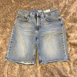 Lee Bermuda shorts size 8